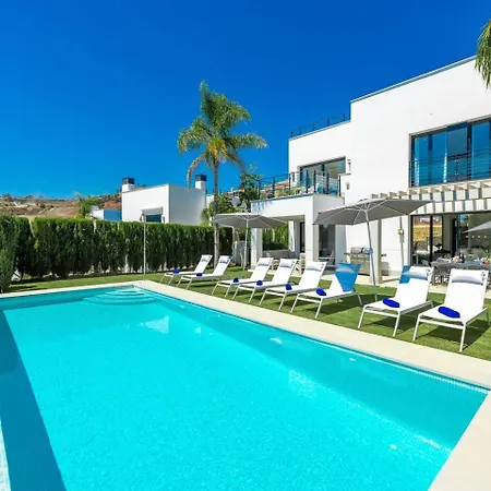 Vila Golf Front Pool, Bbq